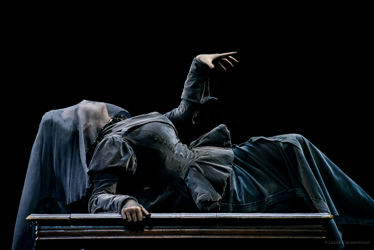 Mistras | PERKELTAS IŠ GRUODŽIO 7 D.